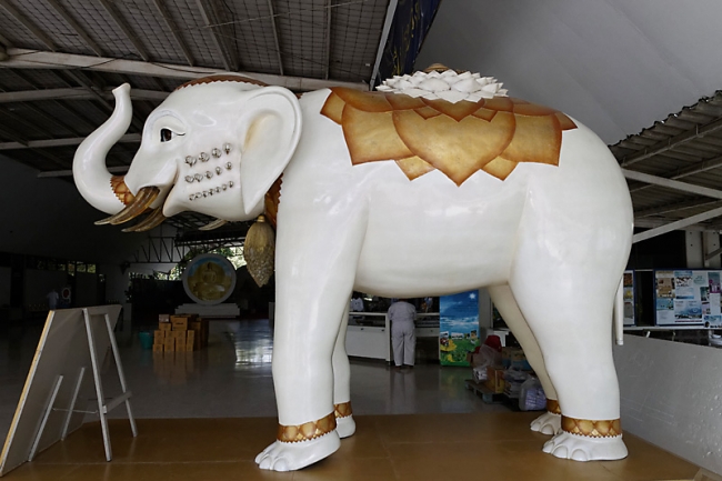 Wat Phra Dhammakaya-043